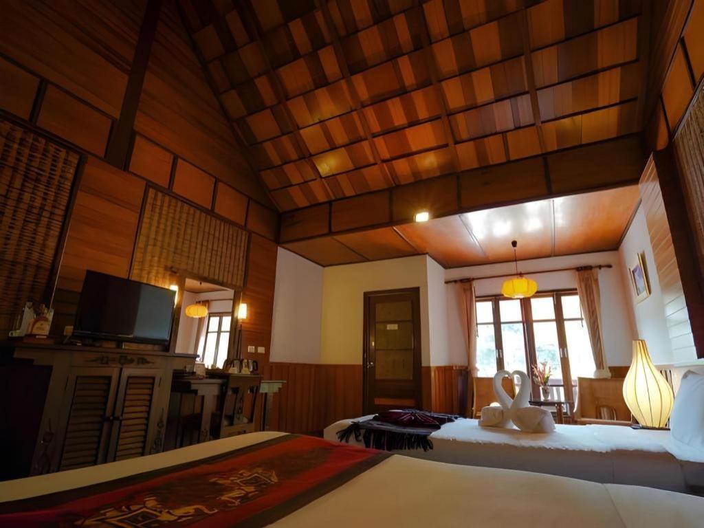 River Kwai Village Hotel Ban Kaeng Raboet Bagian luar foto