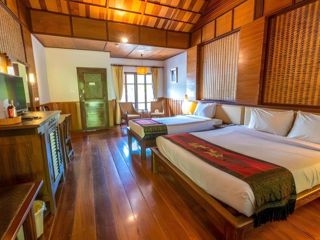 River Kwai Village Hotel Ban Kaeng Raboet Bagian luar foto