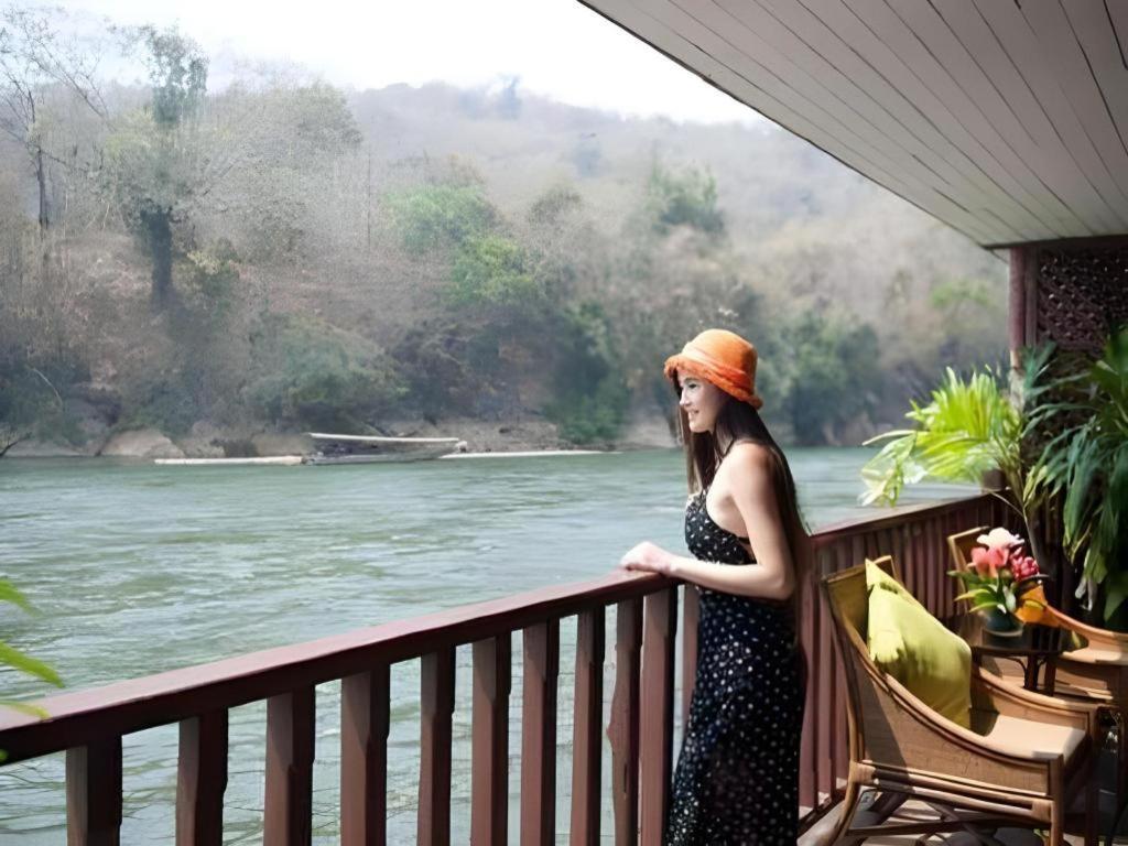 River Kwai Village Hotel Ban Kaeng Raboet Bagian luar foto