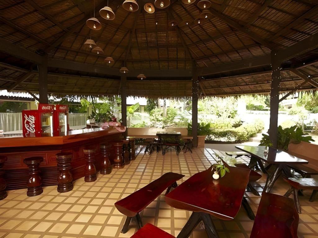 River Kwai Village Hotel Ban Kaeng Raboet Bagian luar foto