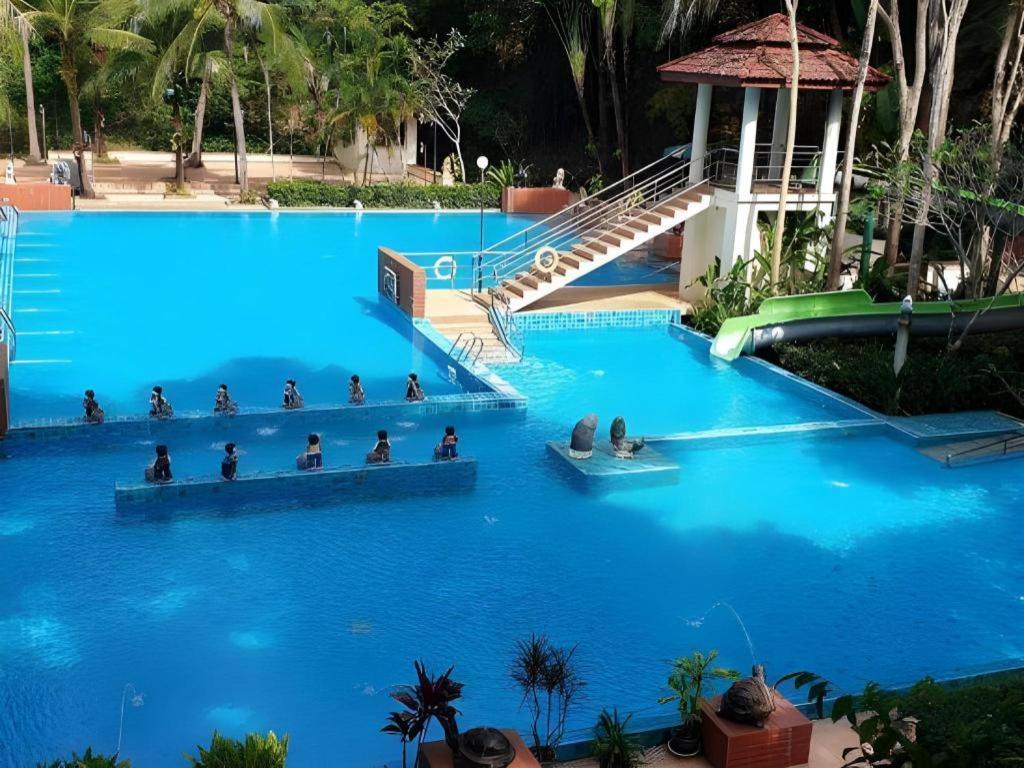 River Kwai Village Hotel Ban Kaeng Raboet Bagian luar foto